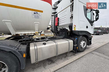 Тягач Iveco Stralis 2013 в 