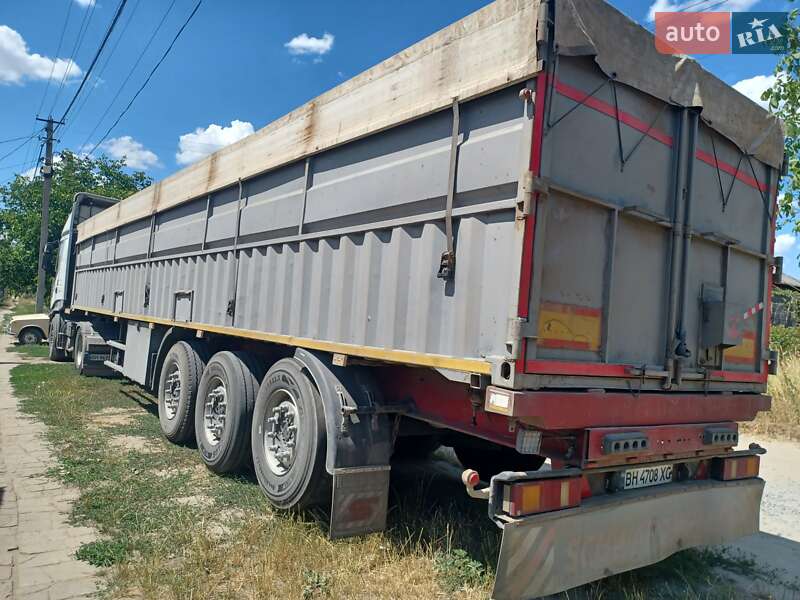 Зерновоз Iveco Stralis 2006 в Балте