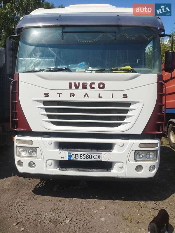 Самосвал Iveco Stralis 2003 в Носовке