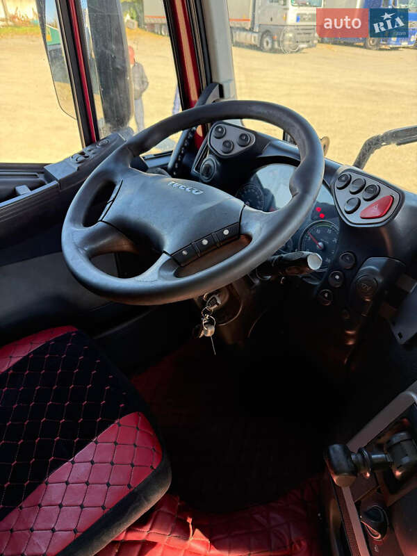 Тягач Iveco Stralis 2011 в Черновцах