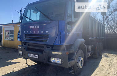 Самоскид Iveco Trakker 2007 в 