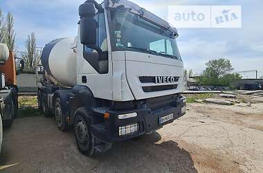 Бетономешалка (Миксер) Iveco Trakker 2013 в Одессе