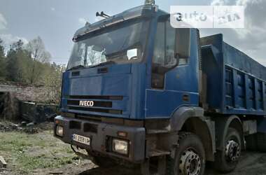 Самоскид Iveco Trakker 2001 в 