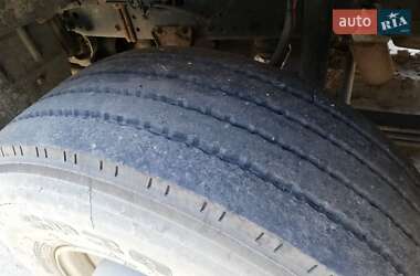 Самосвал Iveco Trakker 2012 в Коростене