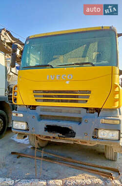 Самоскид Iveco Trakker 2005 в Одесі