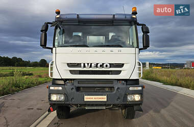 Бетономешалка (Миксер) Iveco Trakker 2011 в 