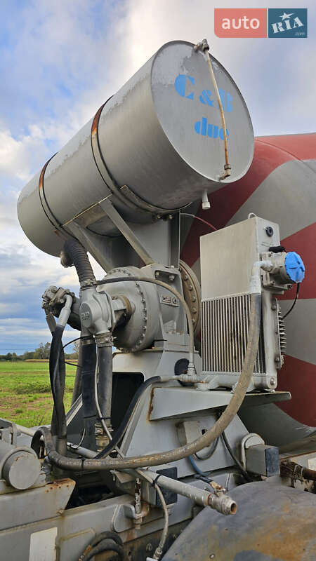 Бетономешалка (Миксер) Iveco Trakker 2011 в Умани