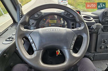 Бетономешалка (Миксер) Iveco Trakker 2011 в 