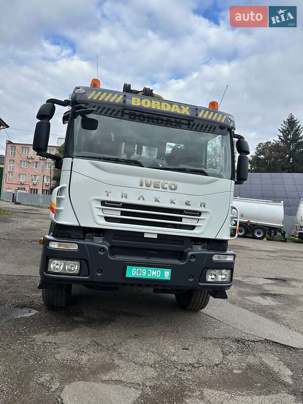 Бетонозмішувач (Міксер) Iveco Trakker 2007 в Чернівцях фото 2 Бетонозмішувач (Міксер) Iveco Trakker 2007 в Чернівцях