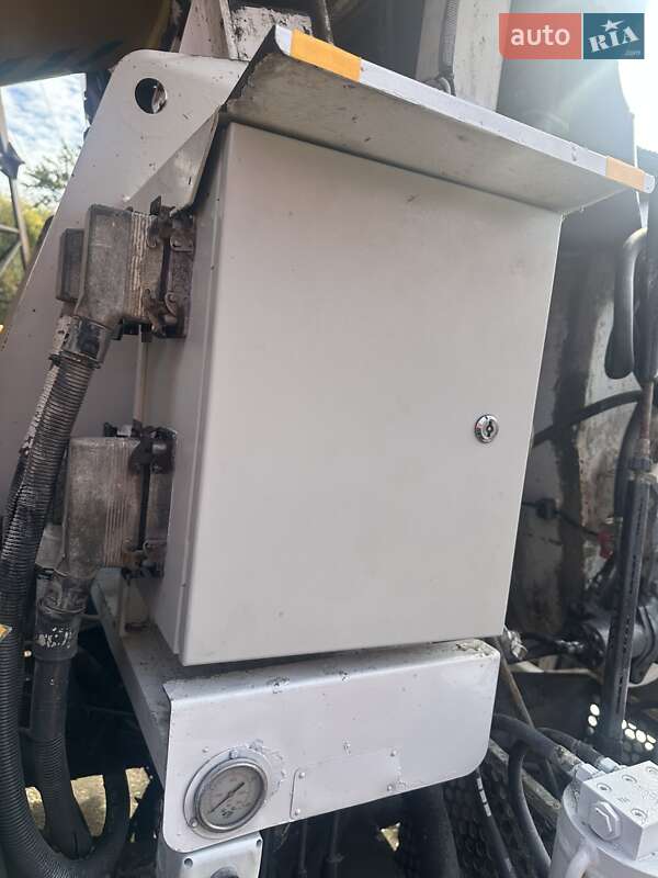 Бетонозмішувач (Міксер) Iveco Trakker 2007 в Чернівцях фото 5 Бетонозмішувач (Міксер) Iveco Trakker 2007 в Чернівцях