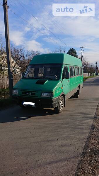 Микроавтобус Iveco TurboDaily пасс. 1996 в Киеве
