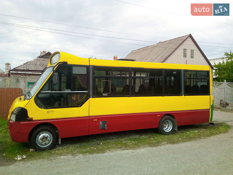 Пригородный автобус Iveco TurboDaily 2003 в 