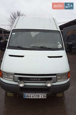 Міський автобус Iveco TurboDaily 2001 в Костянтинівці