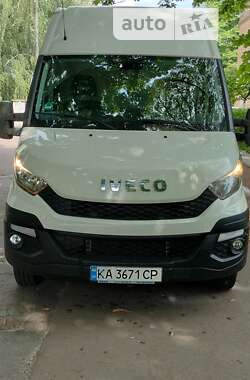 Вантажний фургон Iveco TurboDaily 2016 в Києві