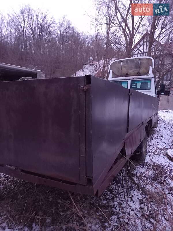 Эвакуатор Iveco TurboDaily 2000 в Киеве фото 2 Эвакуатор Iveco TurboDaily 2000 в Киеве