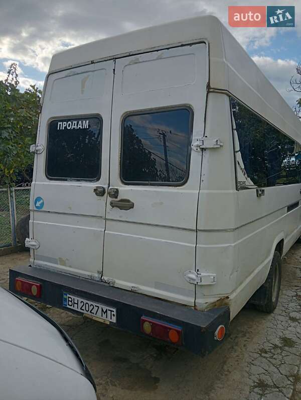 Микроавтобус Iveco TurboDaily 1998 в Килии фото 5 Микроавтобус Iveco TurboDaily 1998 в Килии