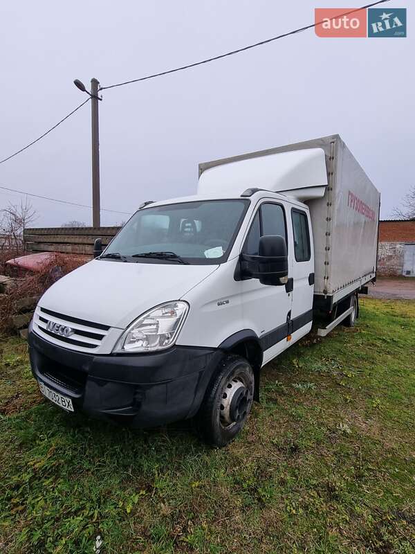 Вантажний фургон Iveco TurboDaily 2008 в Лубнах
