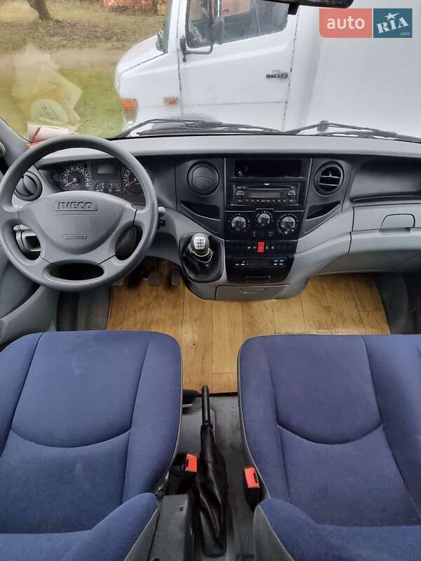 Вантажний фургон Iveco TurboDaily 2008 в Лубнах