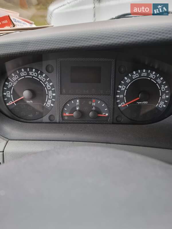 Вантажний фургон Iveco TurboDaily 2008 в Лубнах