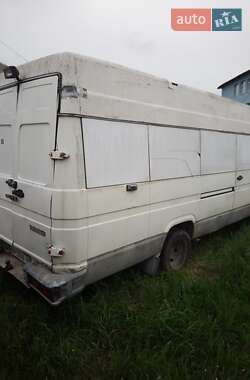 Вантажопасажирський фургон Iveco TurboDaily 1999 в Коломиї
