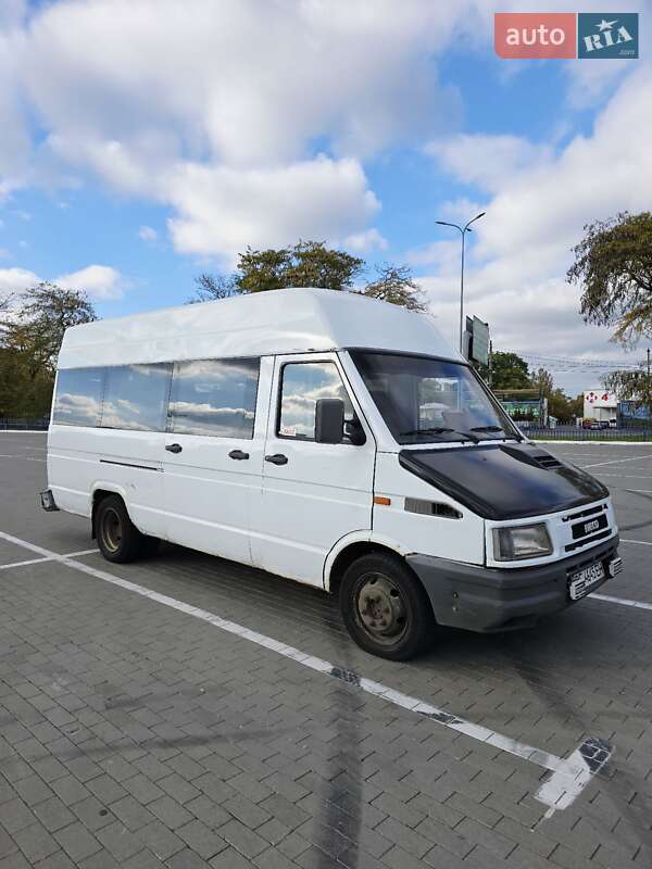 Мікроавтобус Iveco TurboDaily 1999 в Одесі фото 9 Мікроавтобус Iveco TurboDaily 1999 в Одесі