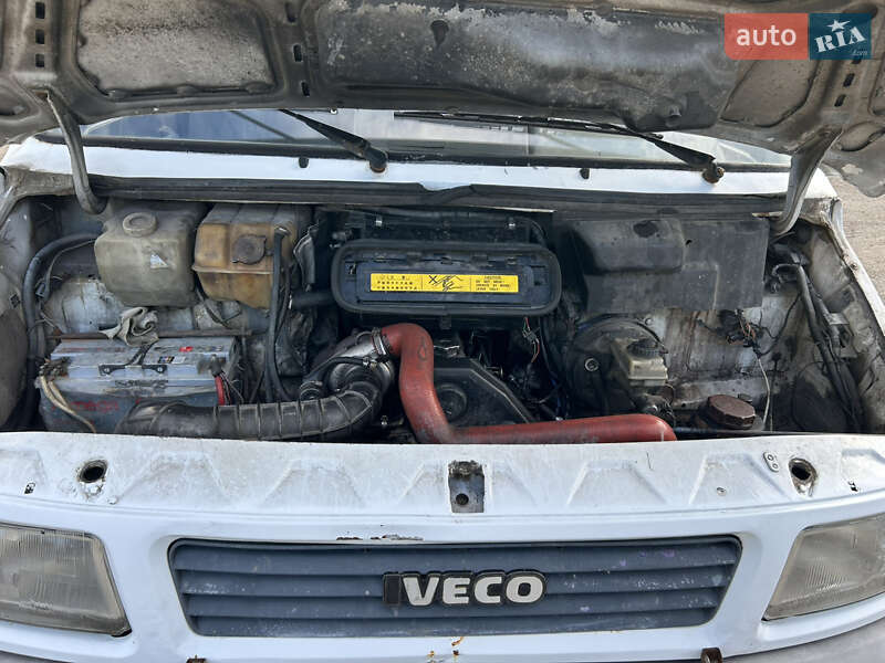 Борт Iveco TurboDaily 1994 в Калуше