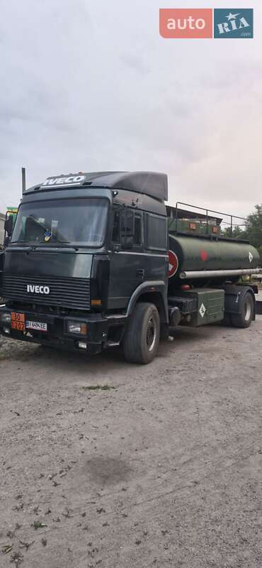 Бензовоз Iveco TurboStar 1990 в 