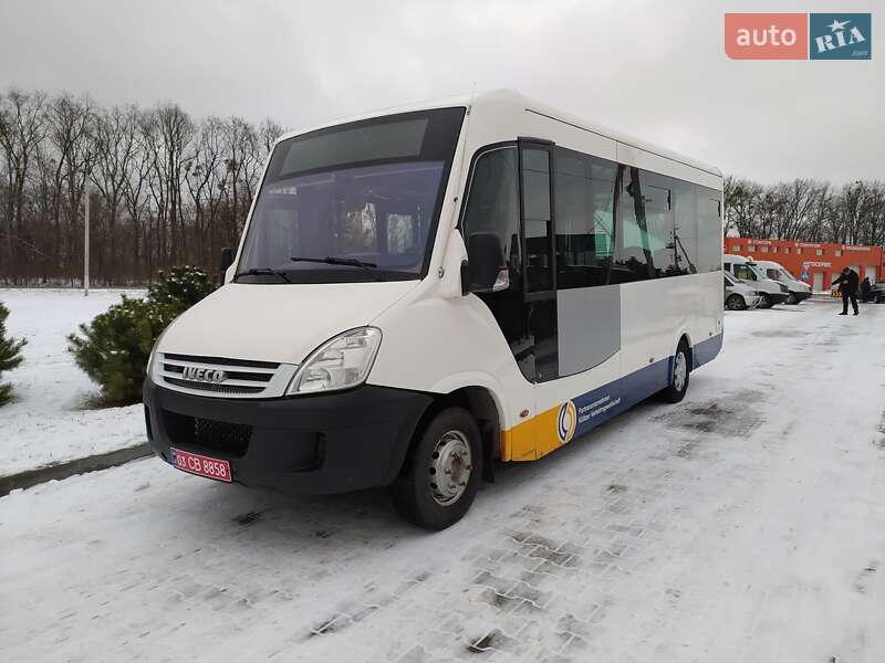 Городской автобус Iveco Wing 2010 в Луцке