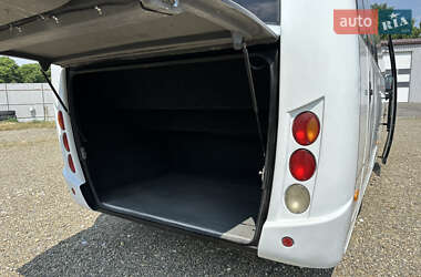 Микроавтобус Iveco Wing 2009 в 