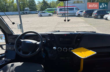 Туристичний / Міжміський автобус Iveco Wing 2015 в 