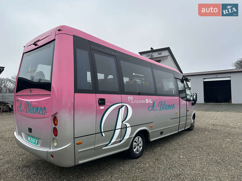 Микроавтобус Iveco Wing 2008 в Черновцах фото 32 Микроавтобус Iveco Wing 2008 в Черновцах