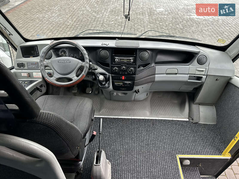 Мікроавтобус Iveco Wing 2008 в Чернівцях