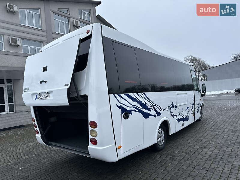 Мікроавтобус Iveco Wing 2008 в Чернівцях