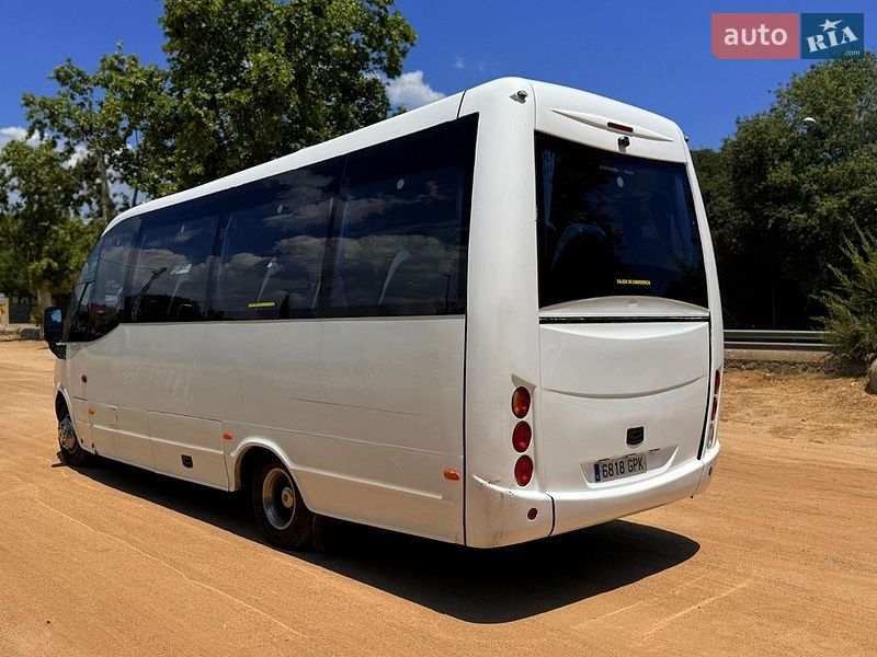 Туристический / Междугородний автобус Iveco Wing 2009 в Дрогобыче