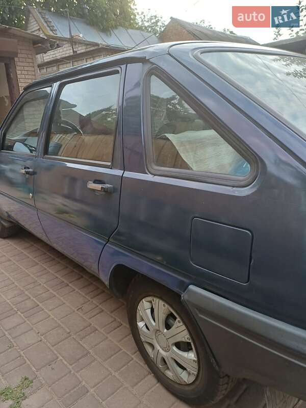 Хэтчбек ИЖ 2126 Орбита 2004 в Николаеве