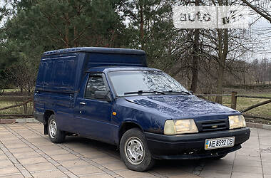 Пікап ИЖ 2717 Ода 2004 в 