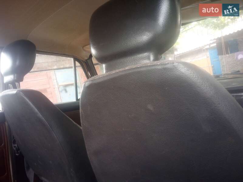 Седан ИЖ 412 ИЭ 1979 в Новоукраинке