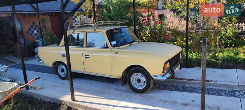 Седан ИЖ 412 ИЭ 1986 в Дубні