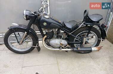 Вантажні трицикли ИЖ 49 1956 в Снятині