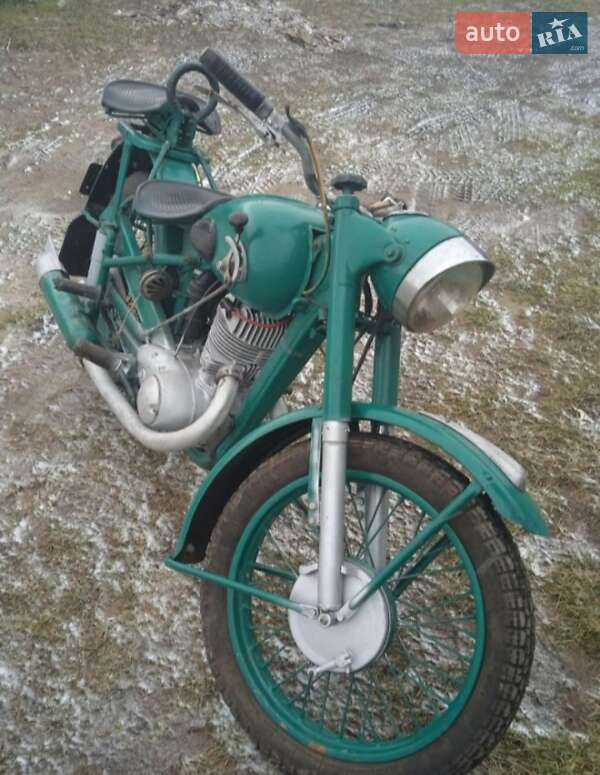 Мотоцикл Классік ИЖ 49 1951 в Львові фото Мотоцикл Классік ИЖ 49 1951 в Львові