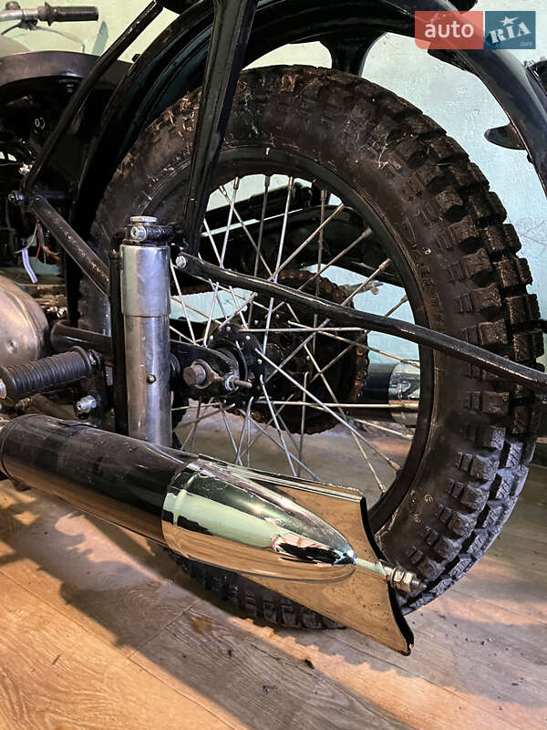 Мотоцикл з коляскою ИЖ 49 1954 в Дніпрі