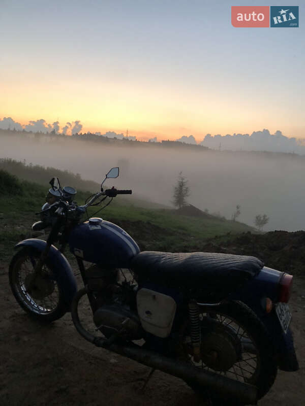 Мотоцикл Классик ИЖ Планета 4 1990 в Сколе