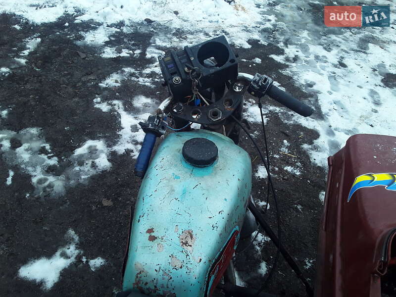 Мотоцикл с коляской ИЖ Планета 4 1982 в Кропивницком