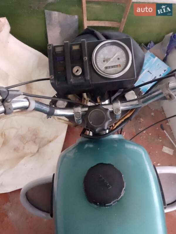 Мотоцикл Классик ИЖ Планета 4 1984 в Благовещенском