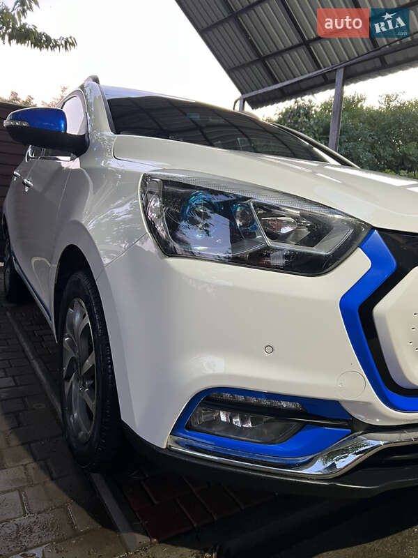 Ліфтбек JAC iEV7S 2018 в Одесі
