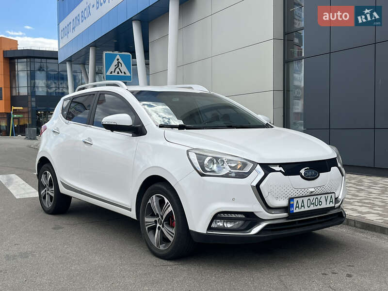Внедорожник / Кроссовер JAC iEV7S 2019 в 