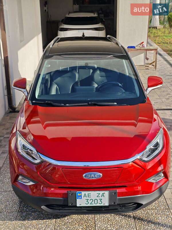 Позашляховик / Кросовер JAC iEVS4 2019 в Дніпрі