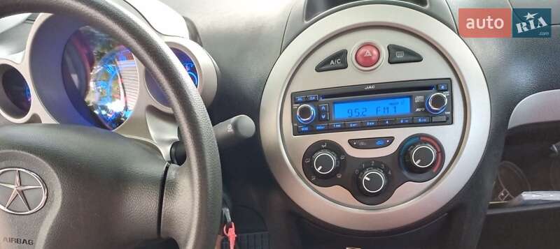 Хетчбек JAC J2 2014 в Києві