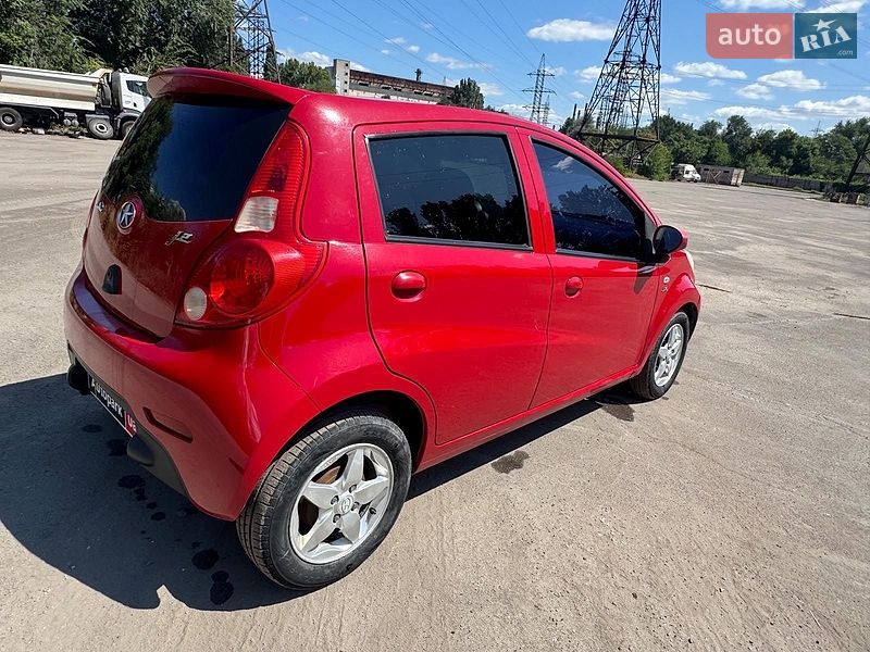 Хетчбек JAC J2 2013 в Запоріжжі