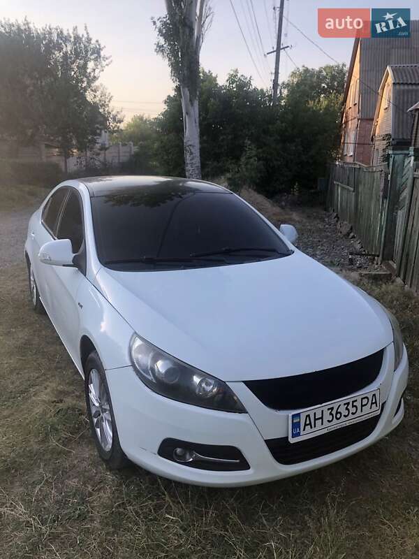 Седан JAC J5 2014 в 